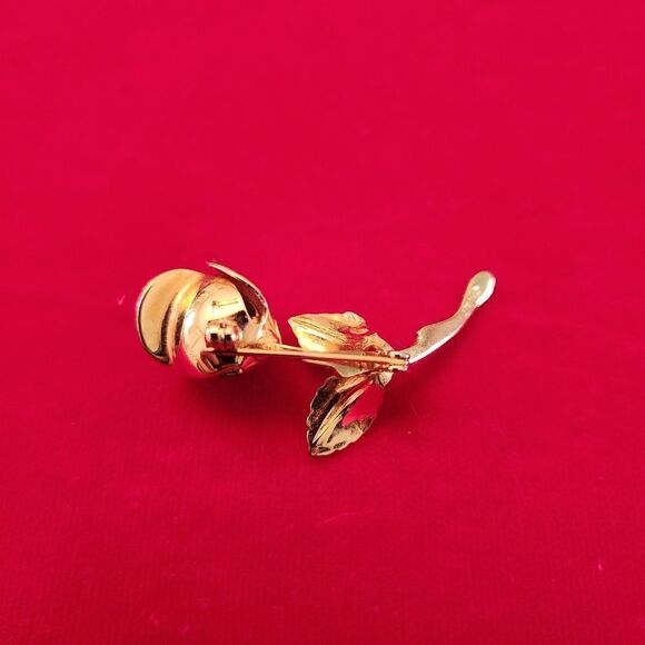 Monet Vintage Gold Plated Rose Flower Brooch Pin - Picture 2 of 2